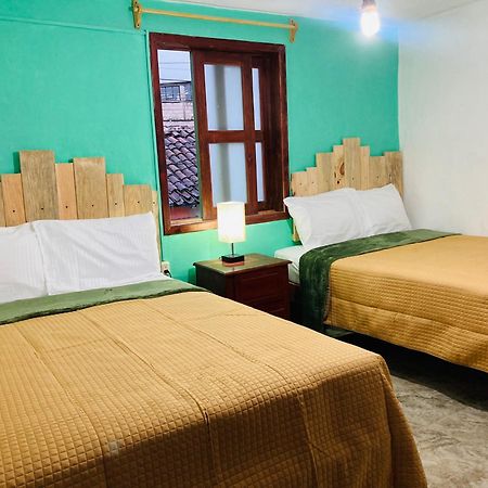 Alhambra Hotel - San Cristóbal de Las Casas 外观 照片