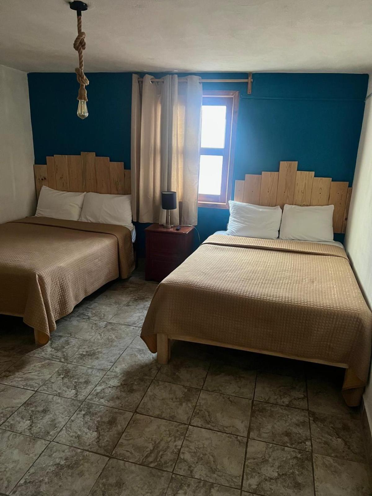 Alhambra Hotel - San Cristóbal de Las Casas 外观 照片